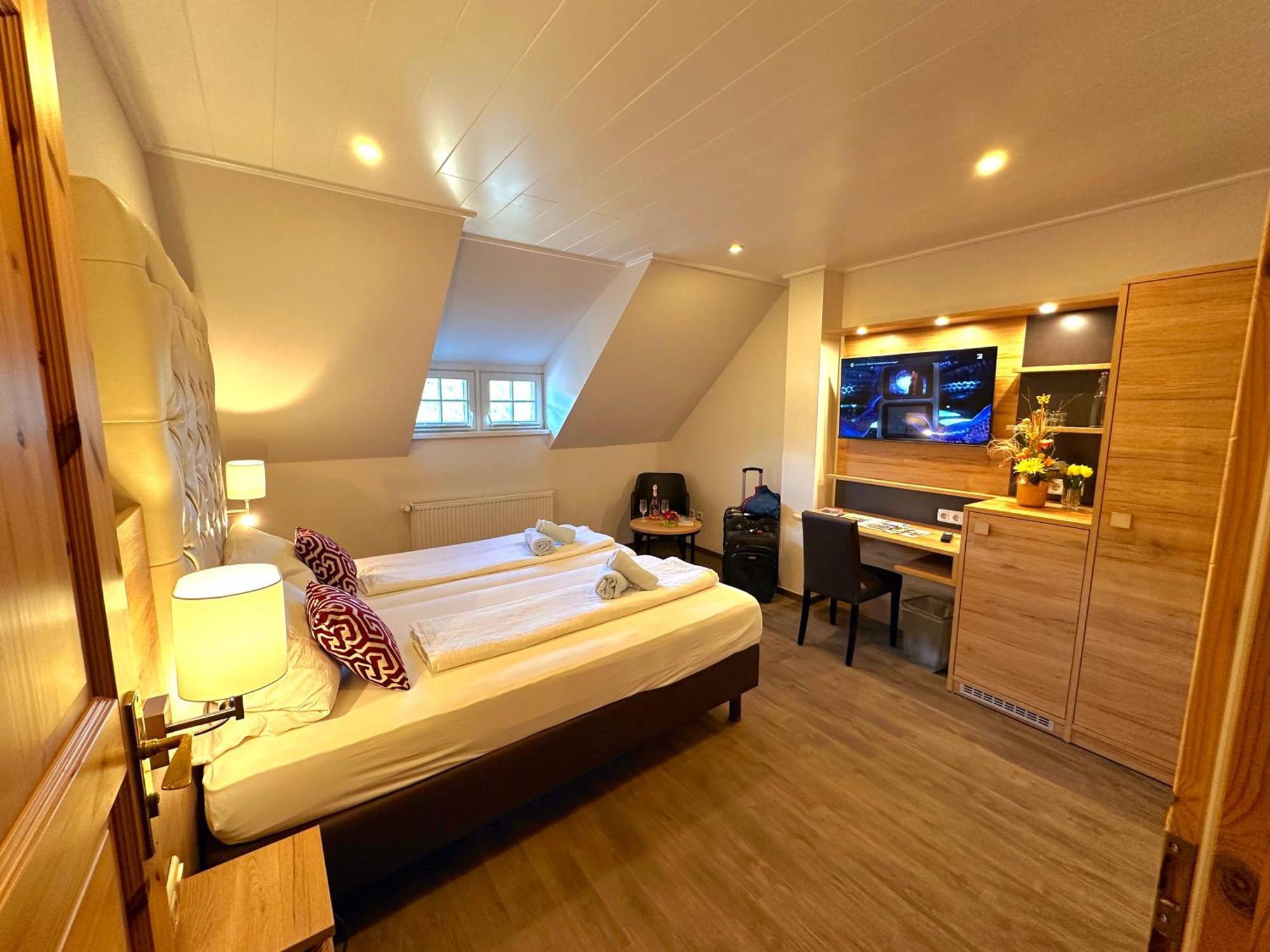 Hotel Am Markt Бахарах Екстериор снимка