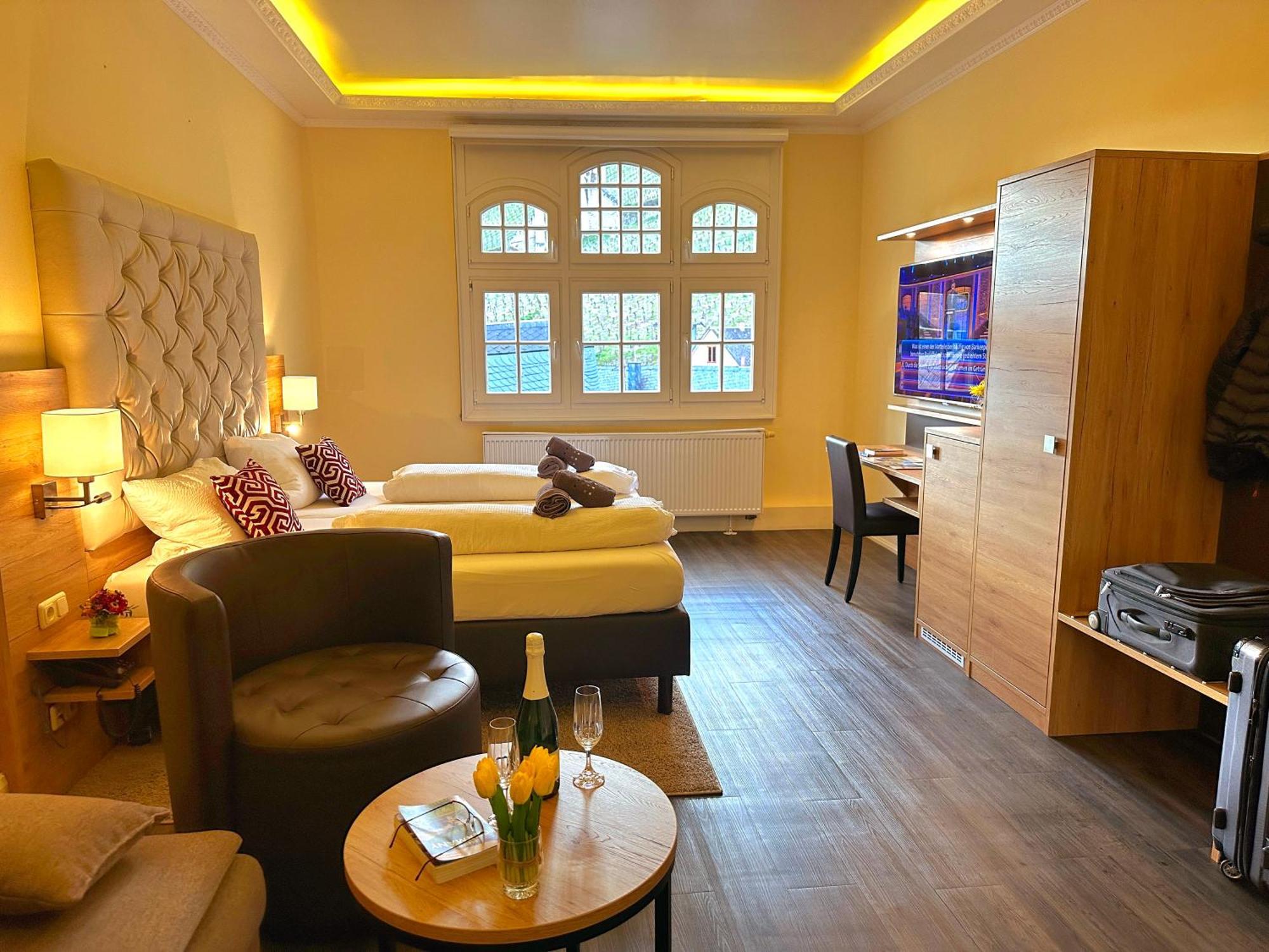 Hotel Am Markt Бахарах Екстериор снимка